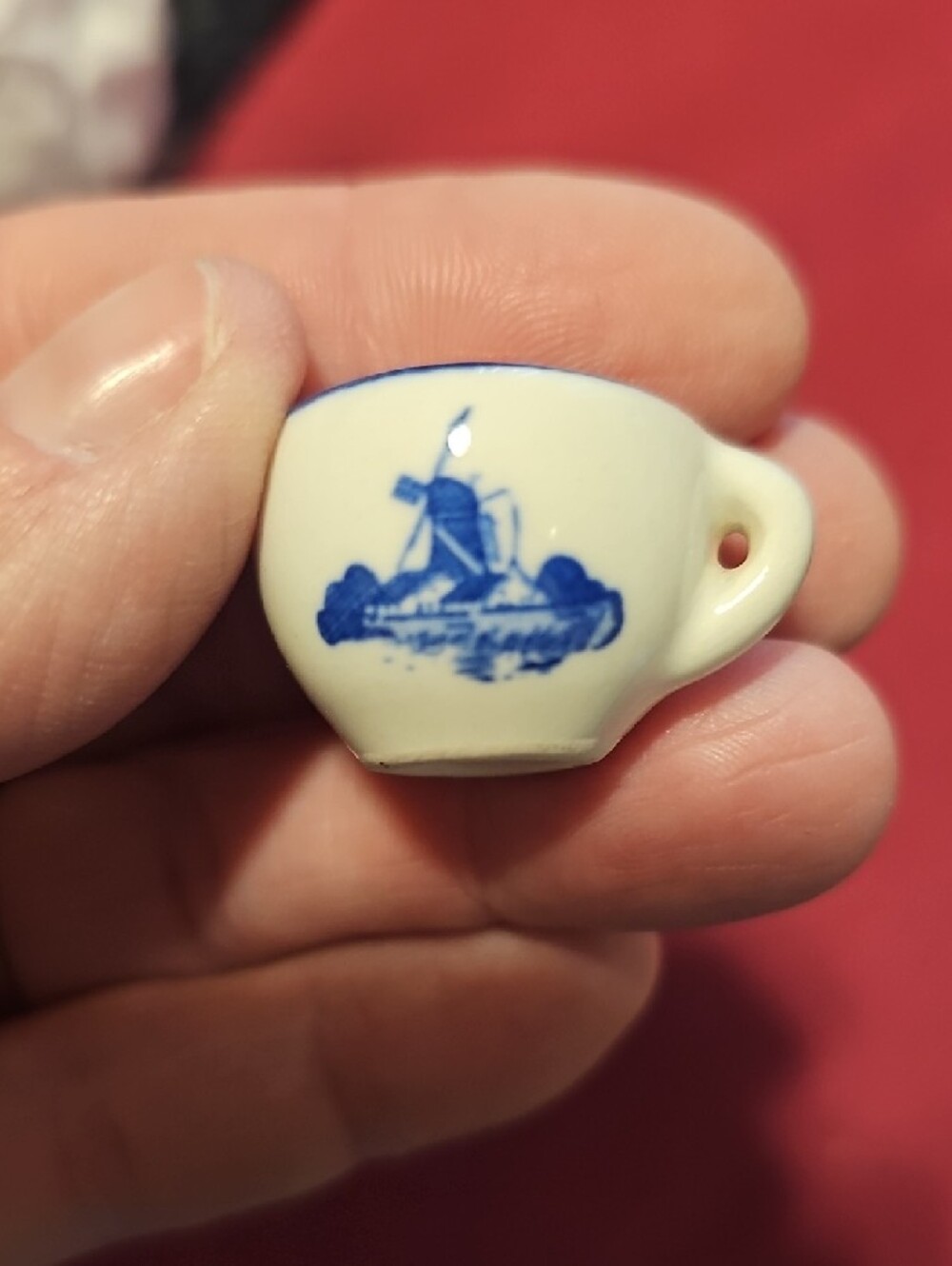 Miniature Delft-Style Blue & White Tea Set - Picture 6 of 9